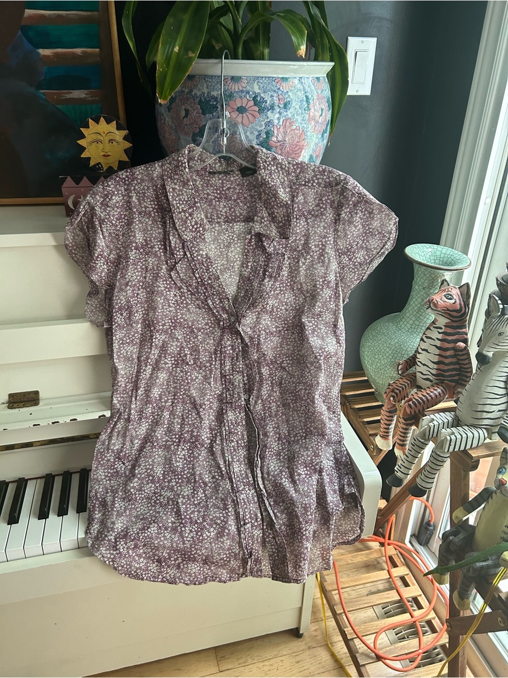 Eddie Bauer Mauve Floral Button Front Blouse Size Medium